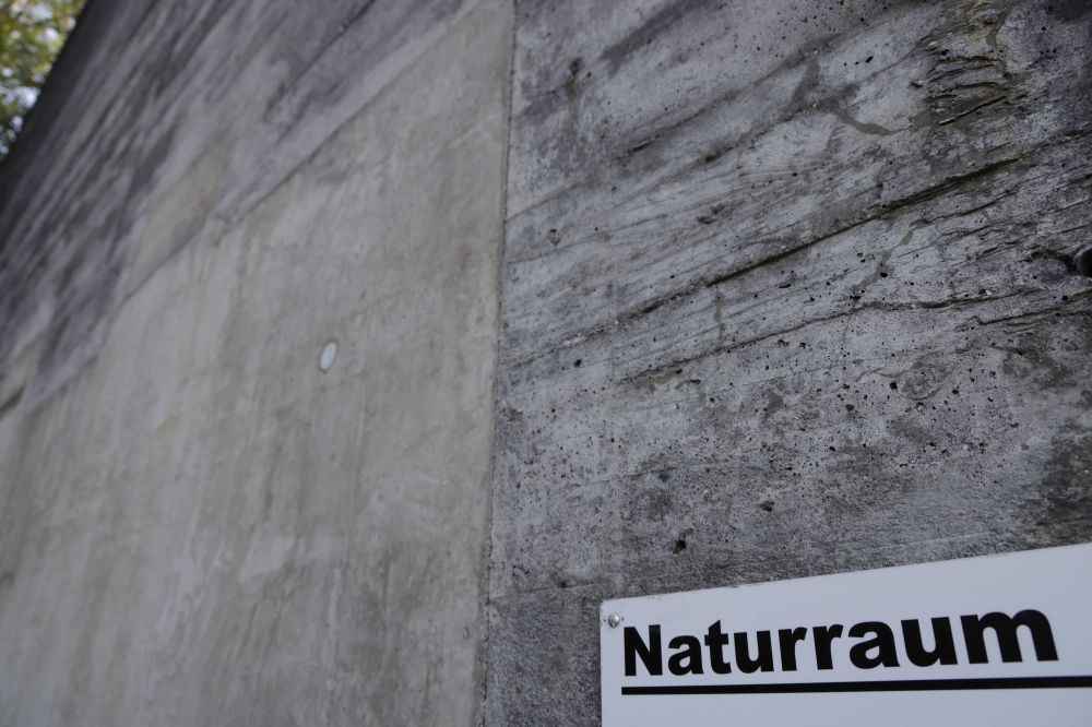 20231001095212 W39 7658